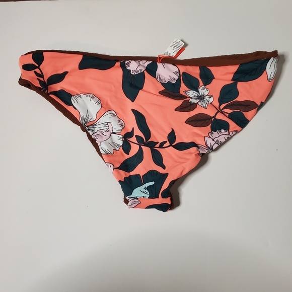 NWOT Maaji Sublime reversible bikini bottom Medium - Picture 8 of 13